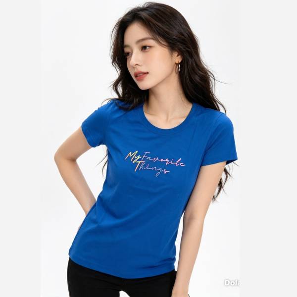 Blusa Exclusiva – Modern Elegant Women's Top for Distinctive Style
